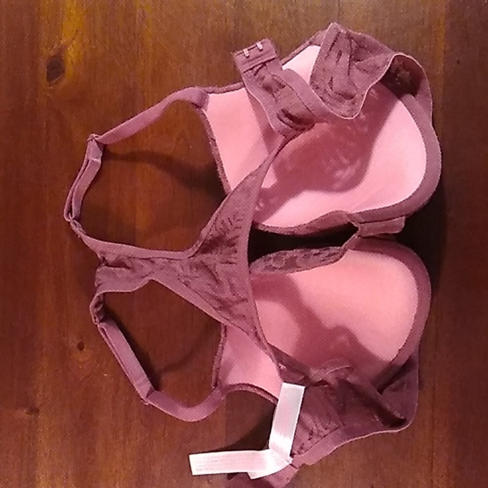 Pink Bra - Picture 2 of 4